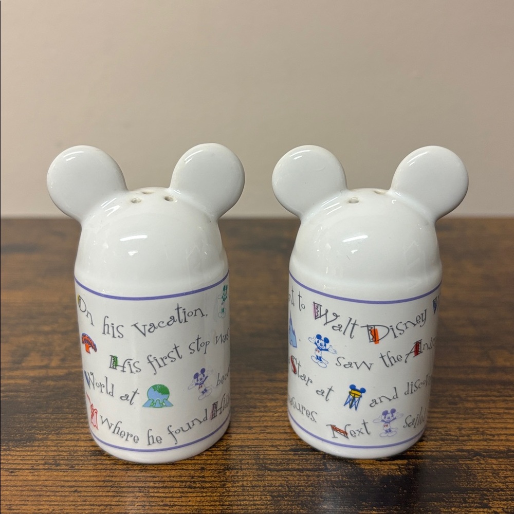 Mickey Mouse Ears Salt & Pepper Set - Picture 2 of 4